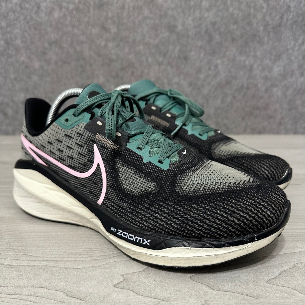 Nike Vomero 17 Running Shoes Women's 10.5 Bicoastal Pink FB8502-301 ZoomX